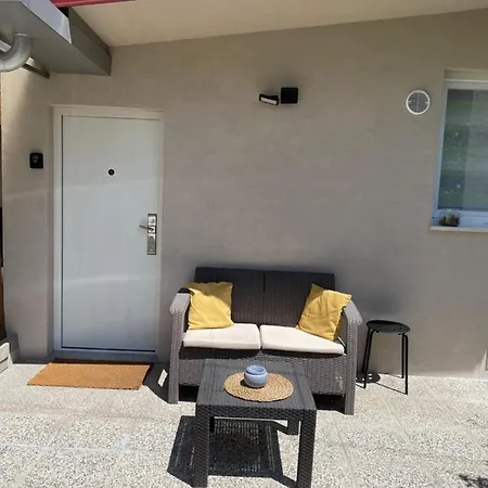 Aspen + Free Parking Apartment Ljubljana