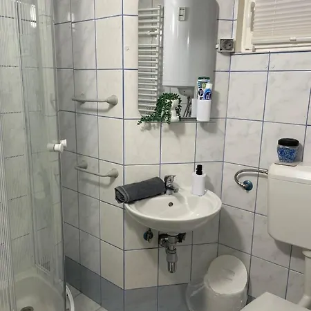 Aspen + Free Parking Apartment Ljubljana